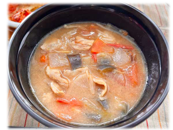 トマト入り豚汁