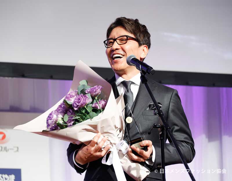 �ԑ�����̗l�q�摜�P